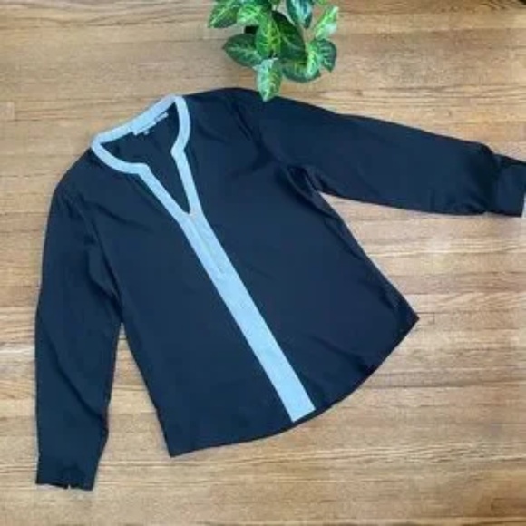 Calvin Klein Two-Tone Black & White Contrast Long Sleeve Half Zip Blouse Size L - Picture 2 of 10